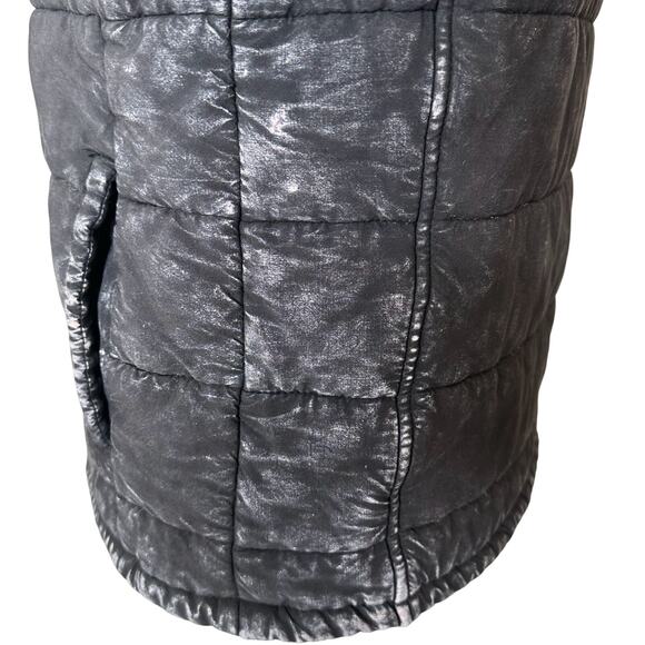 CHASER REVOLVE Quilted Mock Neck DENIM Puffer Vest Black Cloud Wash Grey Small - Picture 10 of 13